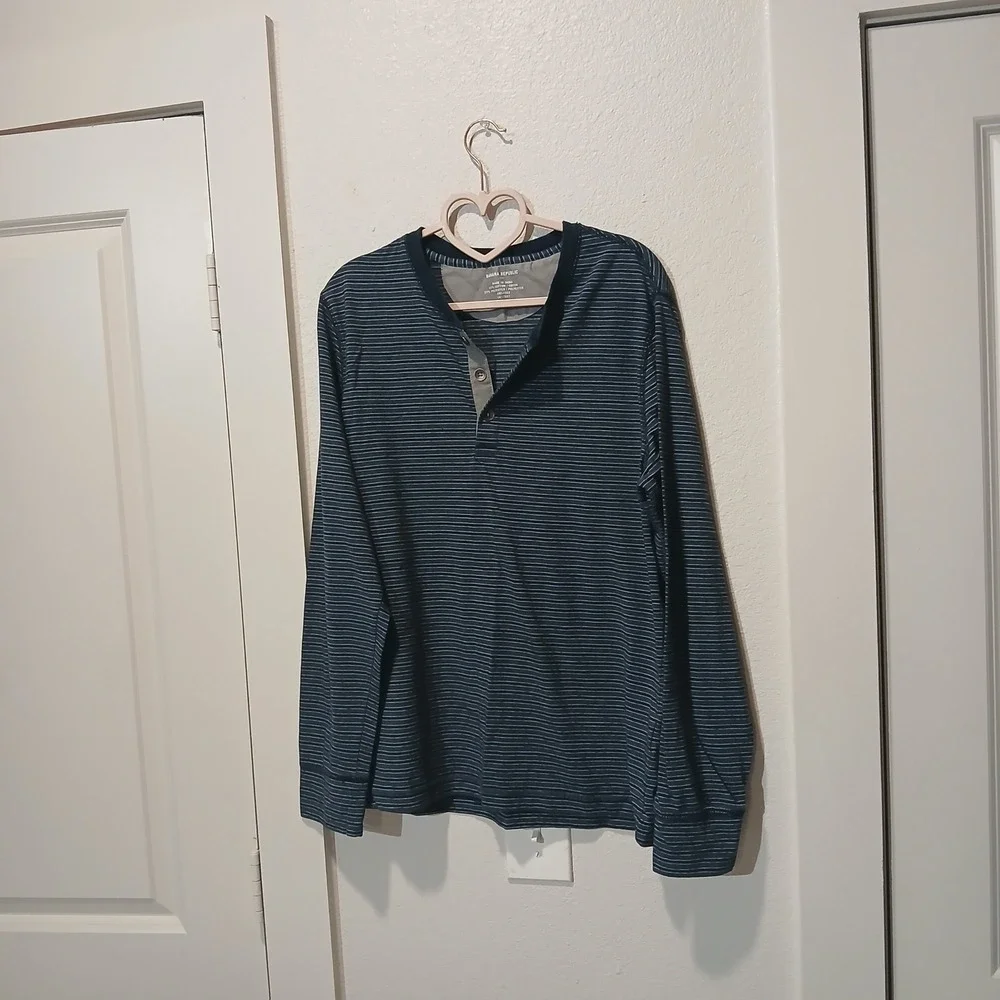 Banana Republic Mens Henley Shirt Long Sleeve Striped Navy Blue Grey Size M